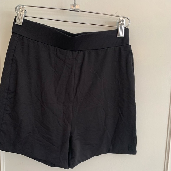 Meshki Tiffany mini biker shorts Black size small. - Picture 2 of 11